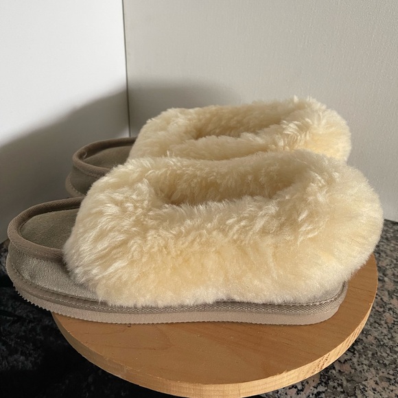 Men’s Sheepskin Leather Slippers 7 — NWT - Picture 5 of 13